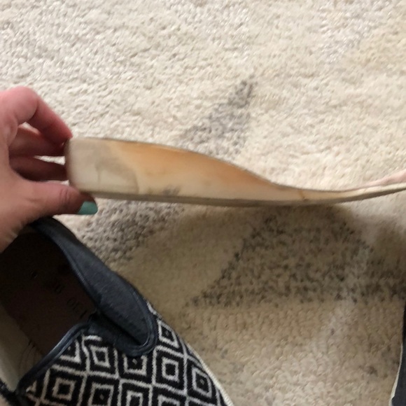 Kim&Zozi Slipons with lift size 9 - Picture 4 of 4